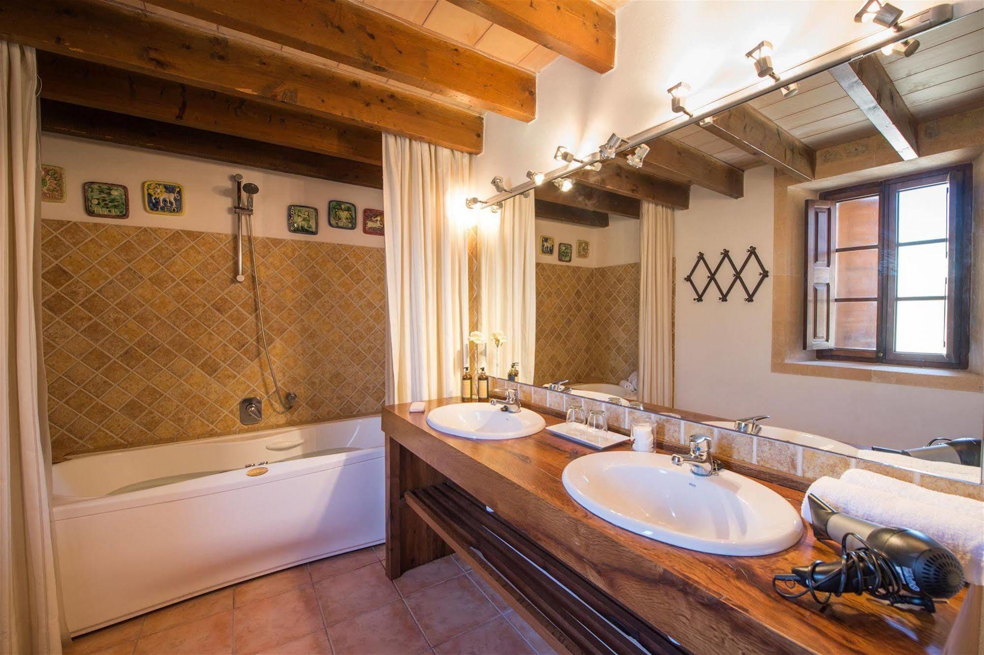 Hotel Rural Can Feliu Porreres Eksteriør billede